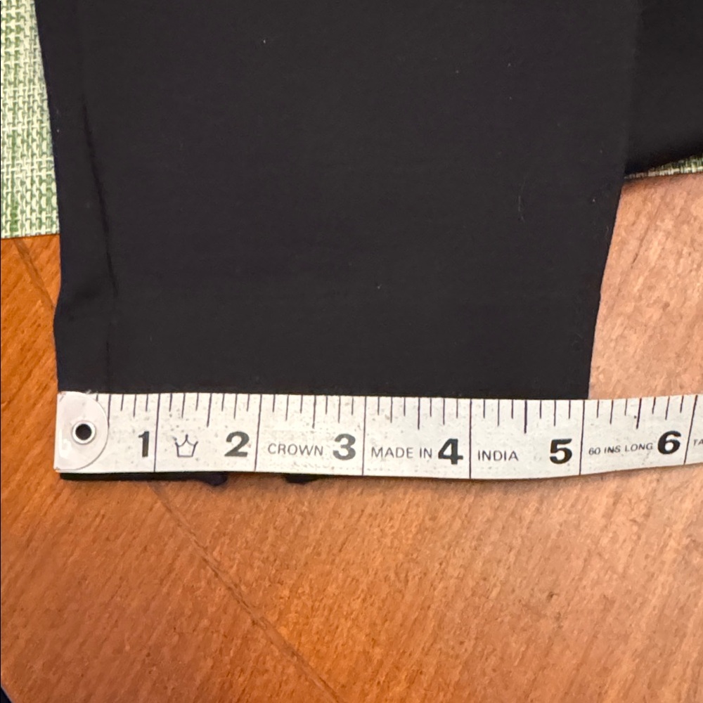 SPANX Pants, Black. Size Medium.
Faux pockets
NWOT - Picture 13 of 13